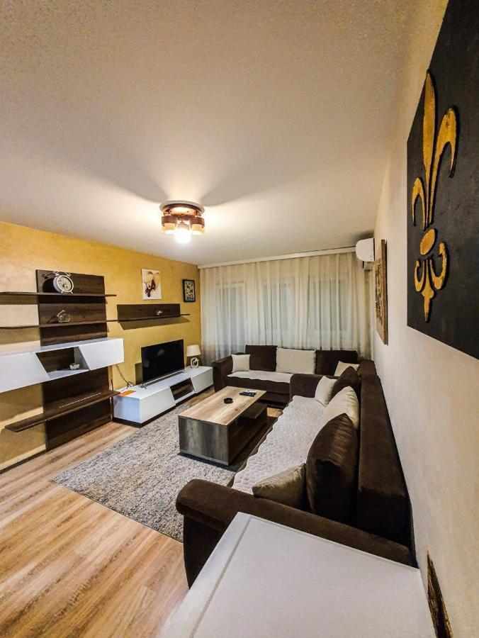 Avio Apartmani 2018 Novi Pazar Extérieur photo