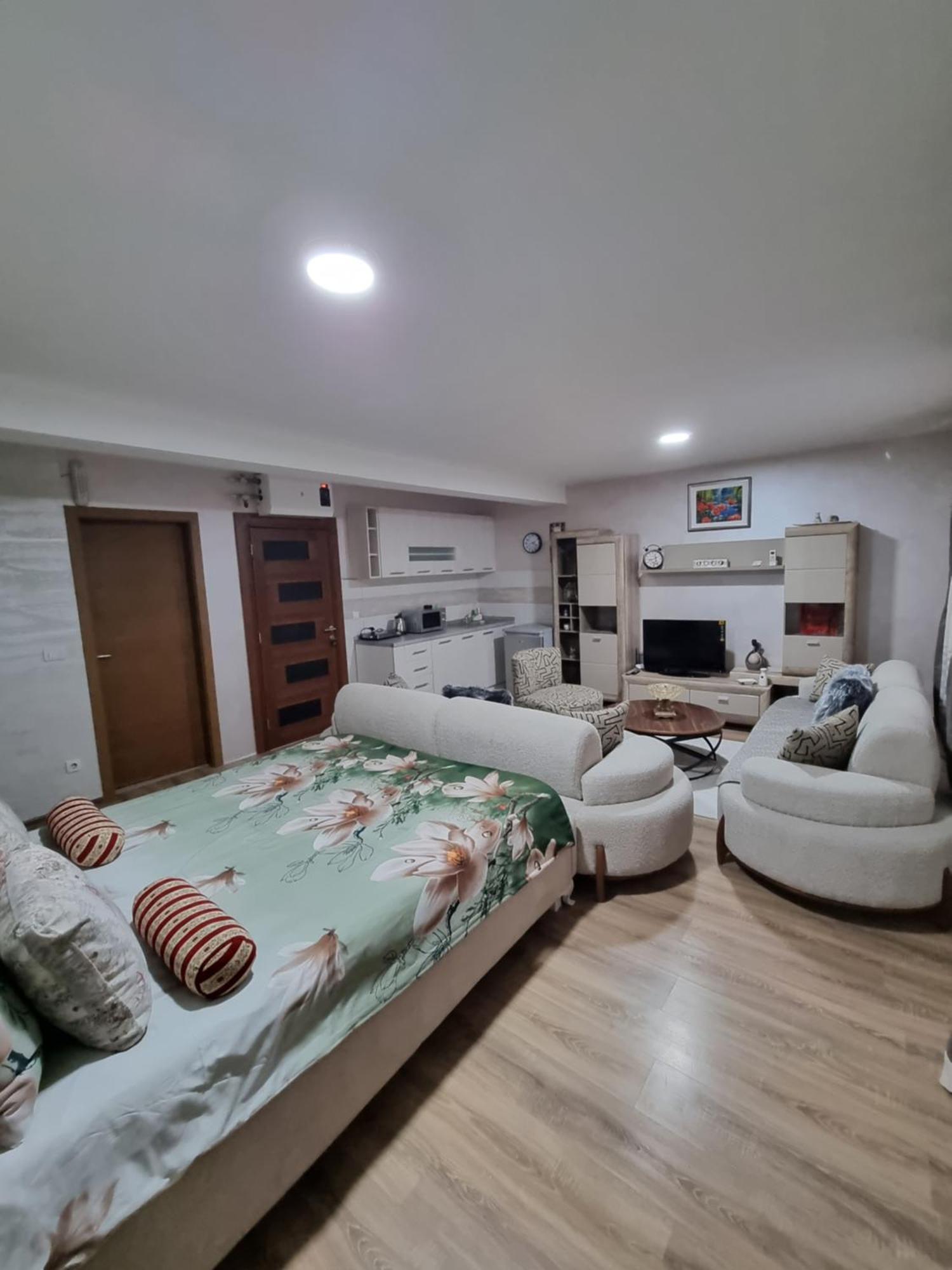 Avio Apartmani 2018 Novi Pazar Extérieur photo
